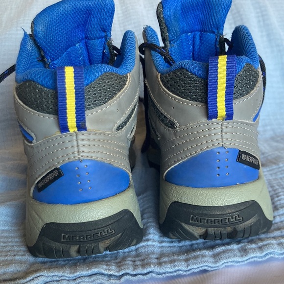 Merrell unisex high quality hiking boots size 11 - Picture 2 of 7